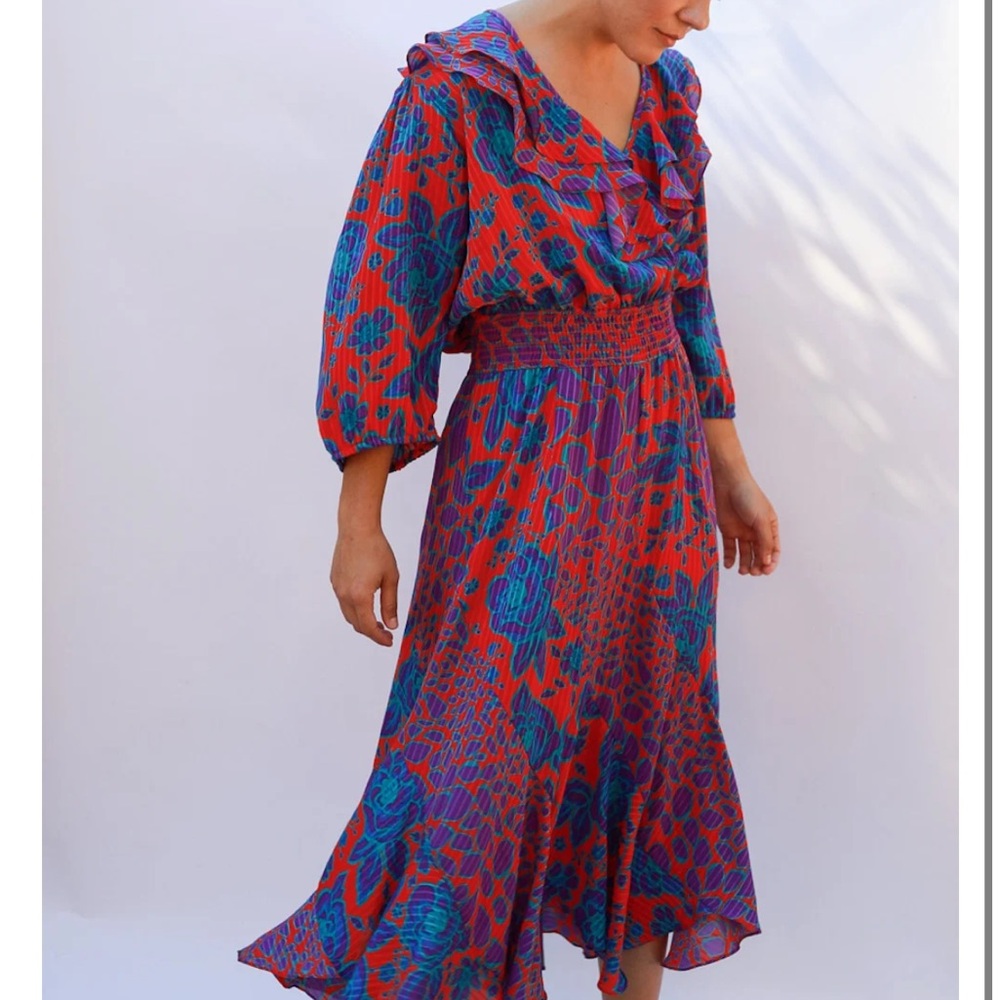 Vintage ruffle floral dress